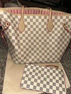 Dupe Never Full Medium Tote and Pouch - Cream/Gray with Red Trim
